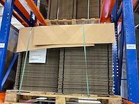 Karton - afbeelding 8 van  23