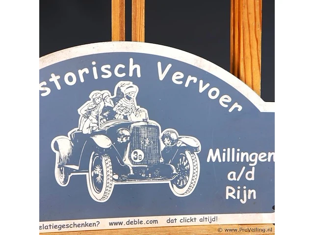 Kartonnen bord is een herinnering aan het evenement "historisch vervoer" dat plaatsvond op 3 juli 2005 in millingen aan de rijn - afbeelding 4 van  5