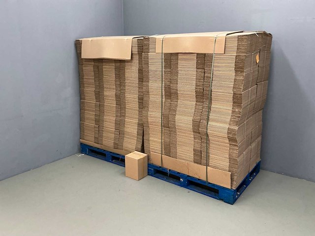 Kartonnen doos - 28,5x19x22 cm (3210x) - afbeelding 1 van  6