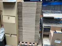Kartonnen doos (135x)