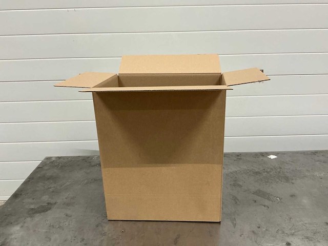 Kartonnen doos (160x) - afbeelding 2 van  4