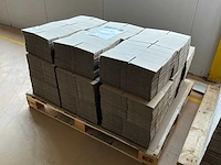 Kartonnen doos (194 x 154 x 148 mm) (720x)