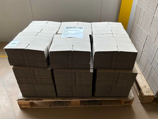 Kartonnen doos (194 x 154 x 148 mm) (720x) - afbeelding 2 van  4