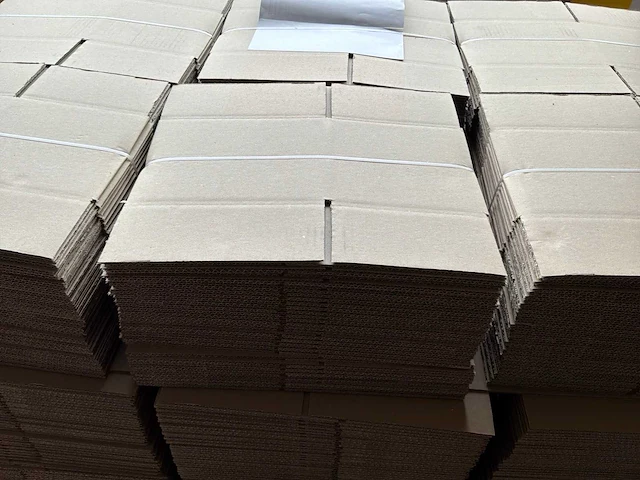 Kartonnen doos (194 x 154 x 148 mm) (720x) - afbeelding 3 van  4
