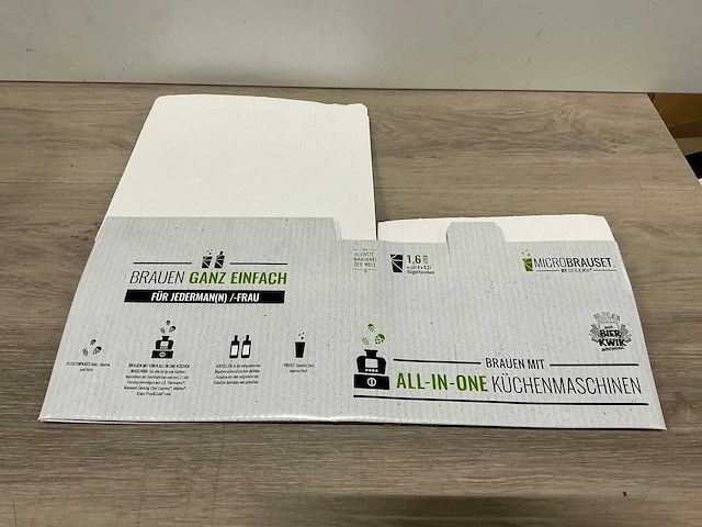 Kartonnen doos (197x) - afbeelding 1 van  1