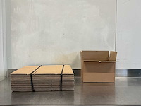 Kartonnen doos (200x) - afbeelding 1 van  3