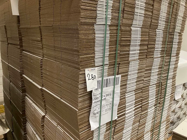 Kartonnen doos (231 x 162 x 90 mm) (4950x) - afbeelding 3 van  3