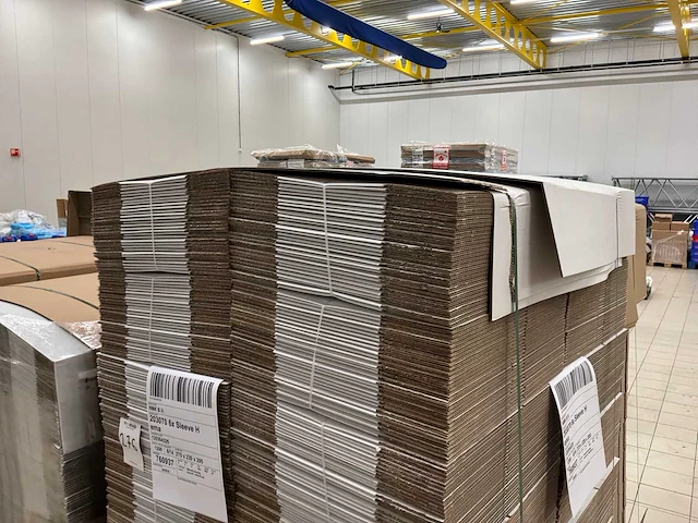 Kartonnen doos (275 x 220 x 205 mm) (2400x) - afbeelding 1 van  3