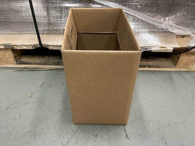 Kartonnen doos 290x190x310 cm (450x) - afbeelding 5 van  7