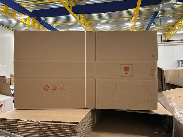 Kartonnen doos (390 x 290 x 90 mm) (1040x) - afbeelding 2 van  4