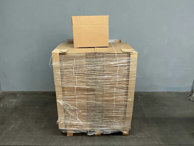 Kartonnen doos 415x215x250 mm (450x) - afbeelding 7 van  7