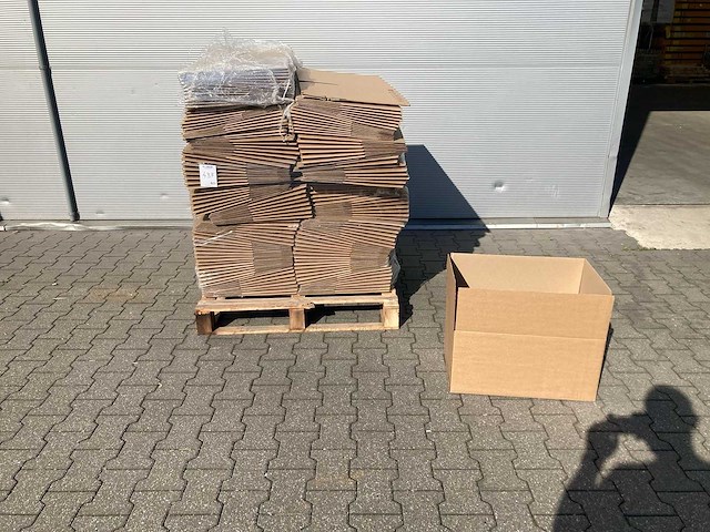 Kartonnen doos 570x380x280mm (165x) - afbeelding 1 van  3