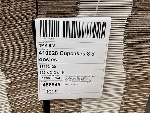 Kartonnen doos voor 8 cupcakes (323x 212x 161mm) (2400x) - afbeelding 3 van  3