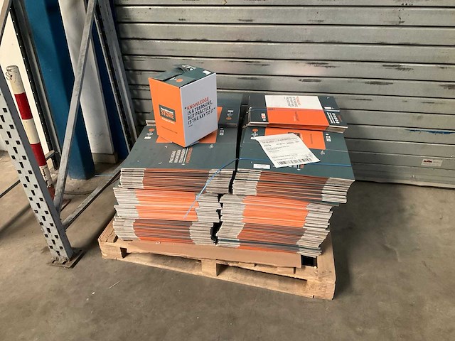 Kartonnen dozen 250x250x250 (300x) - afbeelding 1 van  2