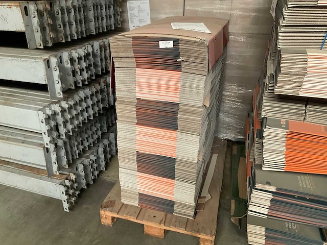 Kartonnen dozen 250x250x250 (420x) - afbeelding 1 van  1