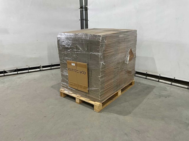 Kartonnen dozen (400x) - afbeelding 1 van  5
