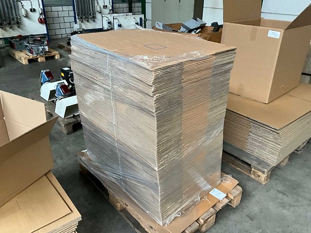 Kartonnen dozen - afbeelding 3 van  5