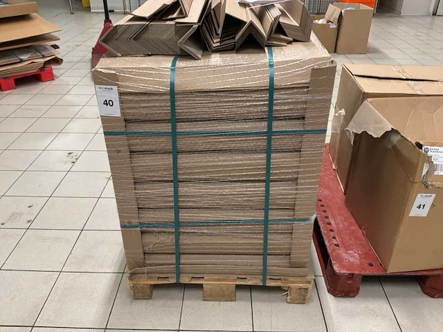 Kartonnen hoekprofiel (750 mm) (2000x) - afbeelding 3 van  3
