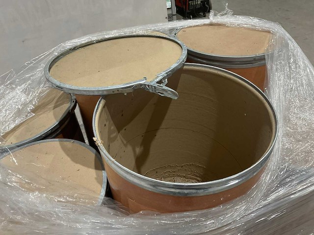 Kartonnen tonnen - afbeelding 4 van  6