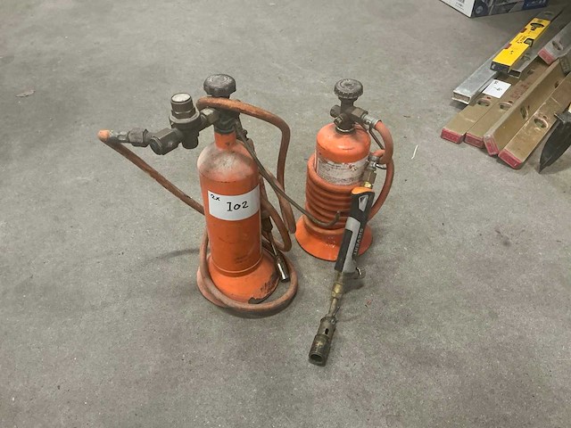 Karweibrander (2x) - afbeelding 1 van  3