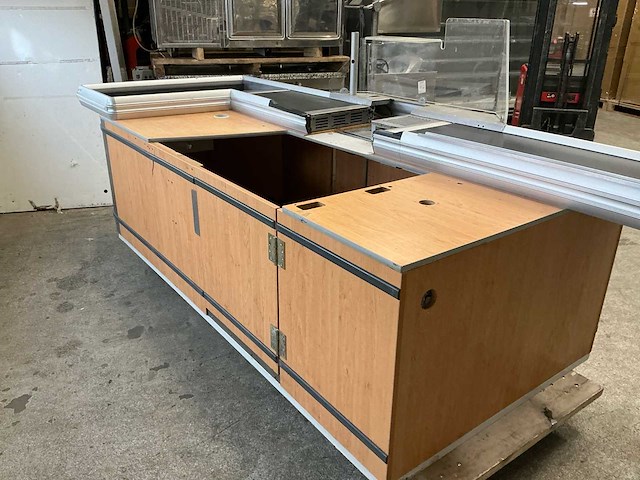 Kassa inrichting / lopende band - afbeelding 2 van  10