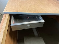 Kassa inrichting / lopende band - afbeelding 10 van  10