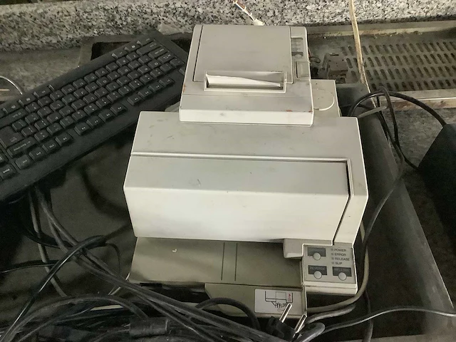 Kassa met bonnen printer - cash register - afbeelding 4 van  7