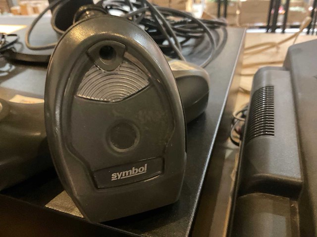 Kassalade, printer, monitor - afbeelding 12 van  14