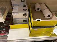 Kassarollen, lijm en tape - afbeelding 17 van  23