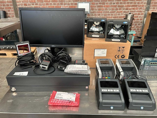 Kassasysteem met pinapparaten, scanners, valsgelddetectoren - afbeelding 1 van  12