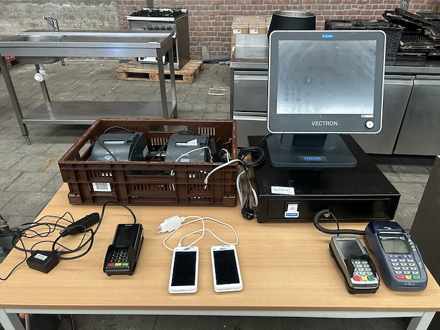 Kassasysteem, pinautomaten, bonnenprinters - afbeelding 1 van  6