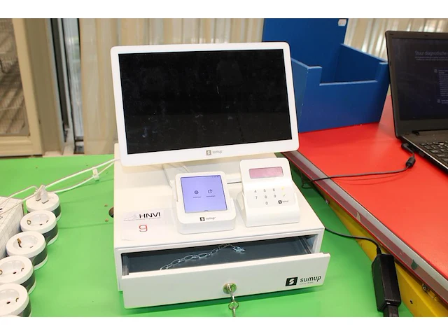 Kassasysteem sumup met touchscreen, kassalade zonder binnenlade en twee oplaadbare pinunits - afbeelding 1 van  7
