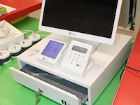 Kassasysteem sumup met touchscreen, kassalade zonder binnenlade en twee oplaadbare pinunits - afbeelding 2 van  7