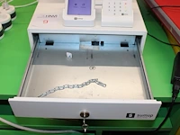 Kassasysteem sumup met touchscreen, kassalade zonder binnenlade en twee oplaadbare pinunits - afbeelding 6 van  7
