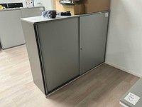 Kast (2x) - afbeelding 2 van  3