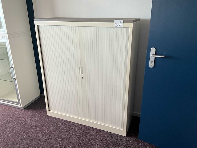 Kast (2x) - afbeelding 1 van  3