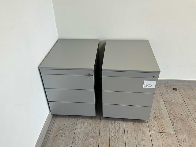 Kast (2x) - afbeelding 2 van  2