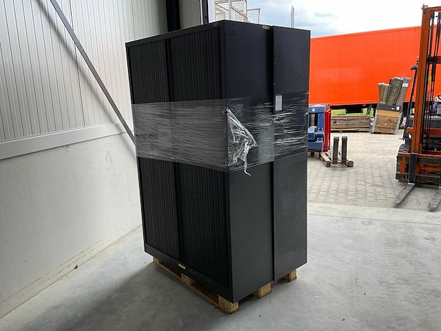 Kast (2x) - afbeelding 1 van  9