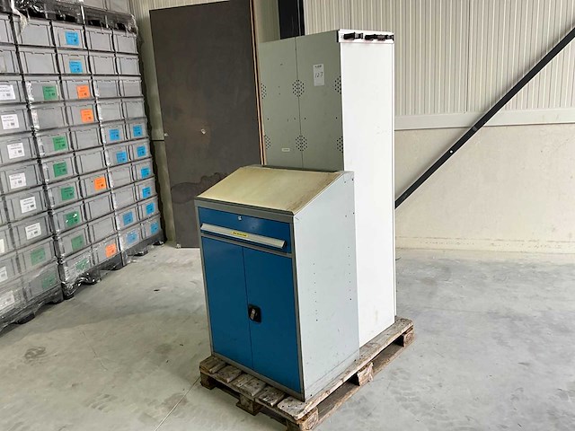 Kast (2x) - afbeelding 1 van  10