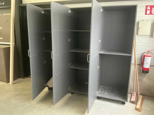 Kast (2x) - afbeelding 3 van  3