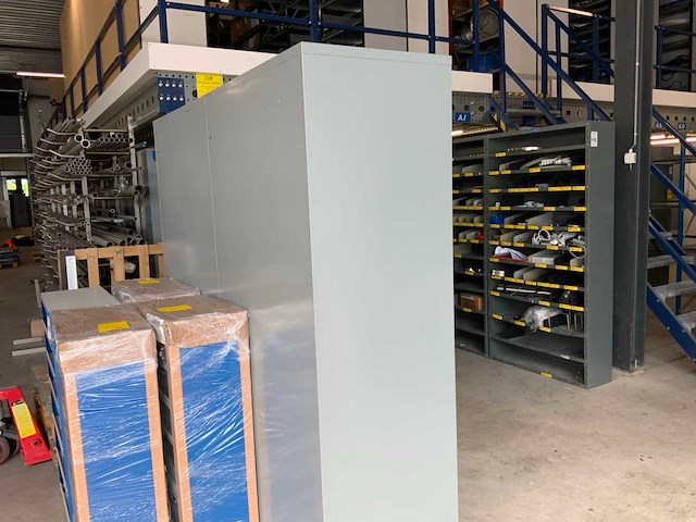 Kast (2x) - afbeelding 2 van  7