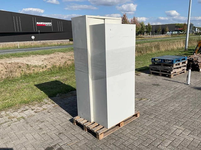 Kast (2x) - afbeelding 2 van  4