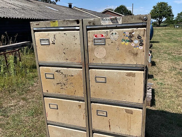 Kast (2x) - afbeelding 2 van  3