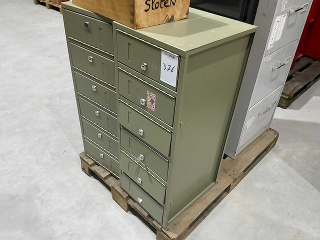 Kast (3x) - afbeelding 2 van  3