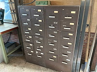 Kast (4x) - afbeelding 1 van  3