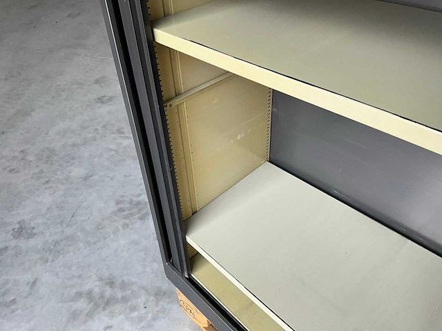 Kast (4x) - afbeelding 5 van  9