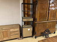 Kast, bruin + zwart - afbeelding 1 van  4