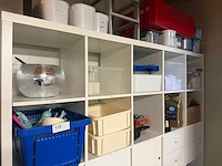 Kast en inhoud kast horeca benodigdheden en kantoorartikelen - afbeelding 4 van  7