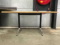 Kast en tafel - afbeelding 6 van  11