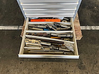 Kast met draaigereedschap - afbeelding 10 van  10